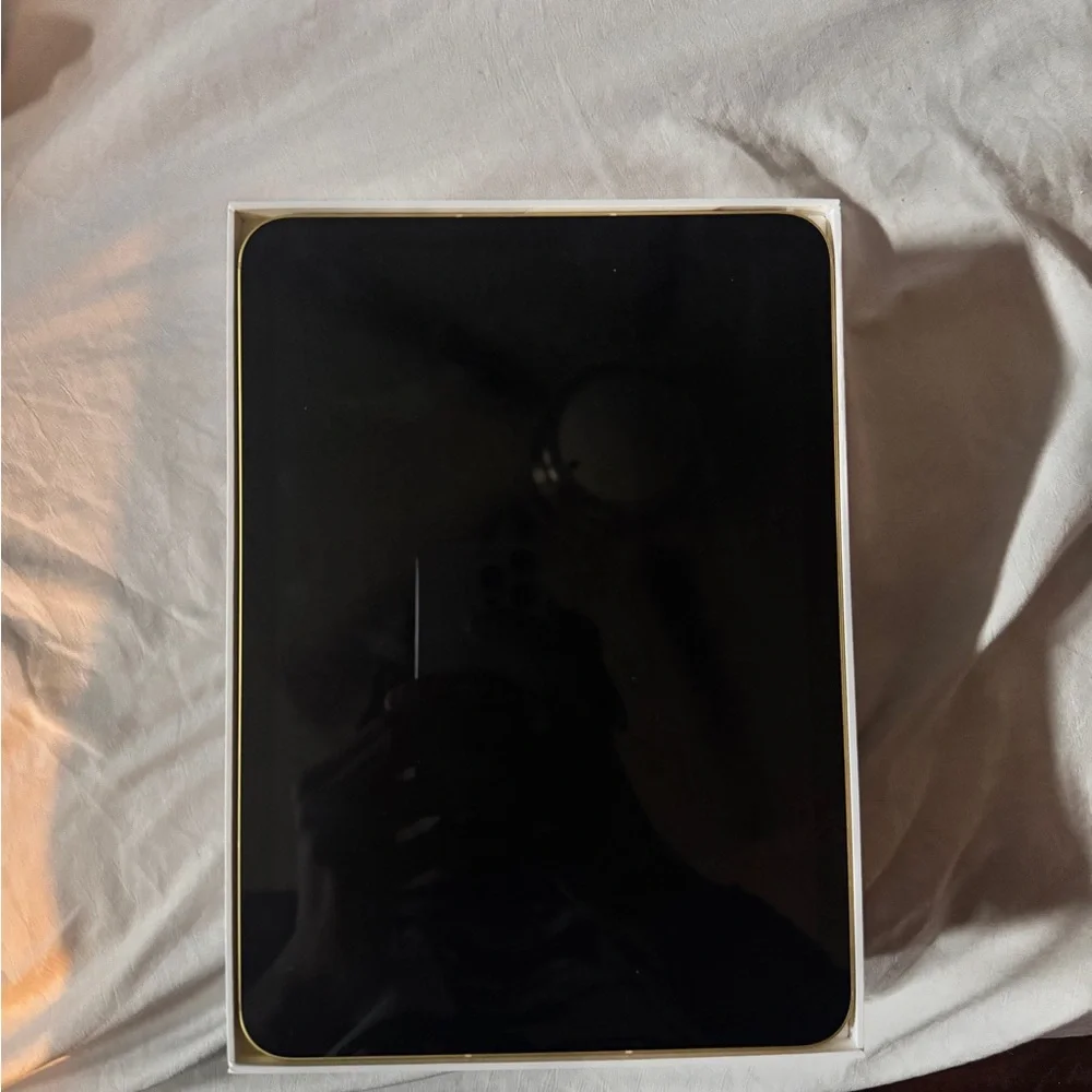 Apple Tablet with Multicolor Display